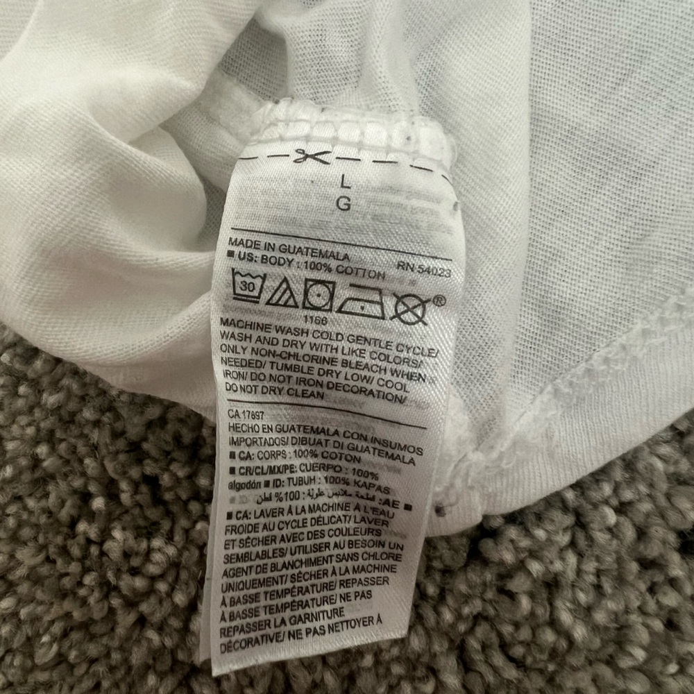 Old Navy White Graphic Tee - “Coffee Is A Must” Woman’s L 100% Cotton - Picture 4 of 5